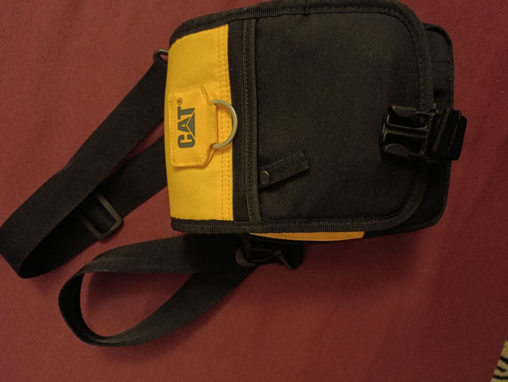 Caterpillar Taschen: sacoche Caterpillar  – Gebraucht aus Courtelary von mitounet 1