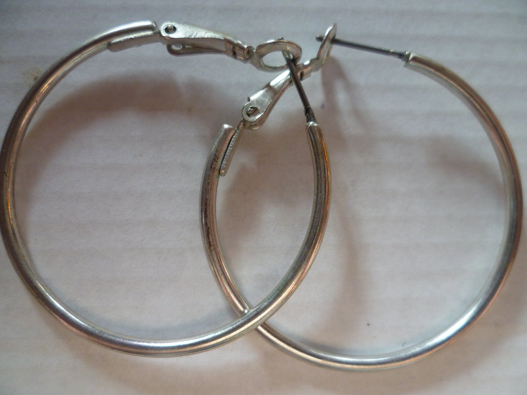 Ohrringe & -stecker: Ohrringe – Gebraucht aus Bargen BE von angel611 2