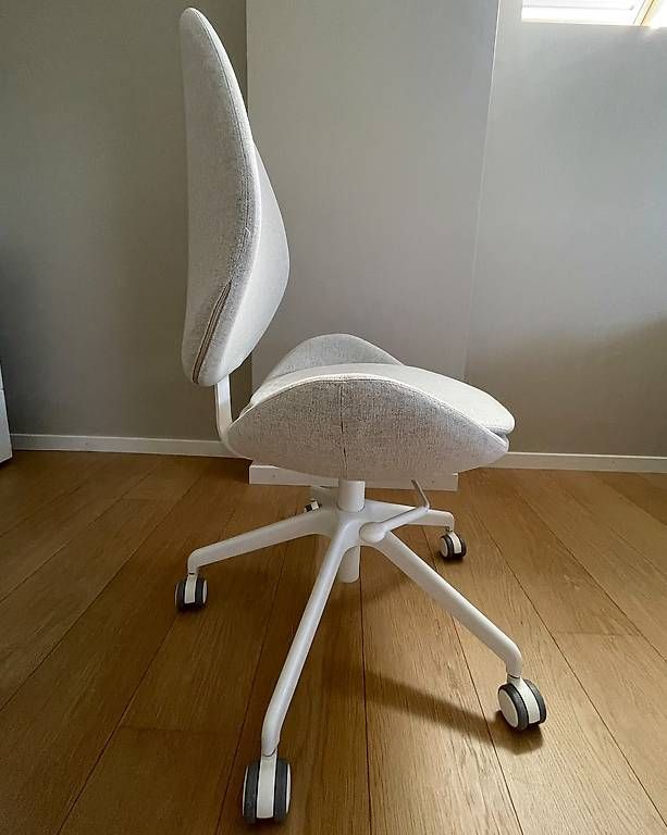 Sedie: Chaise de bureau IKEA HATTEFJÄLL  blanc / tissu beige clair – Usato da Jussy venduto da bru_xl8z 2