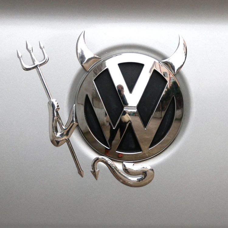 Autoaufkleber/Autosticker - VW Logo - Teufel silber