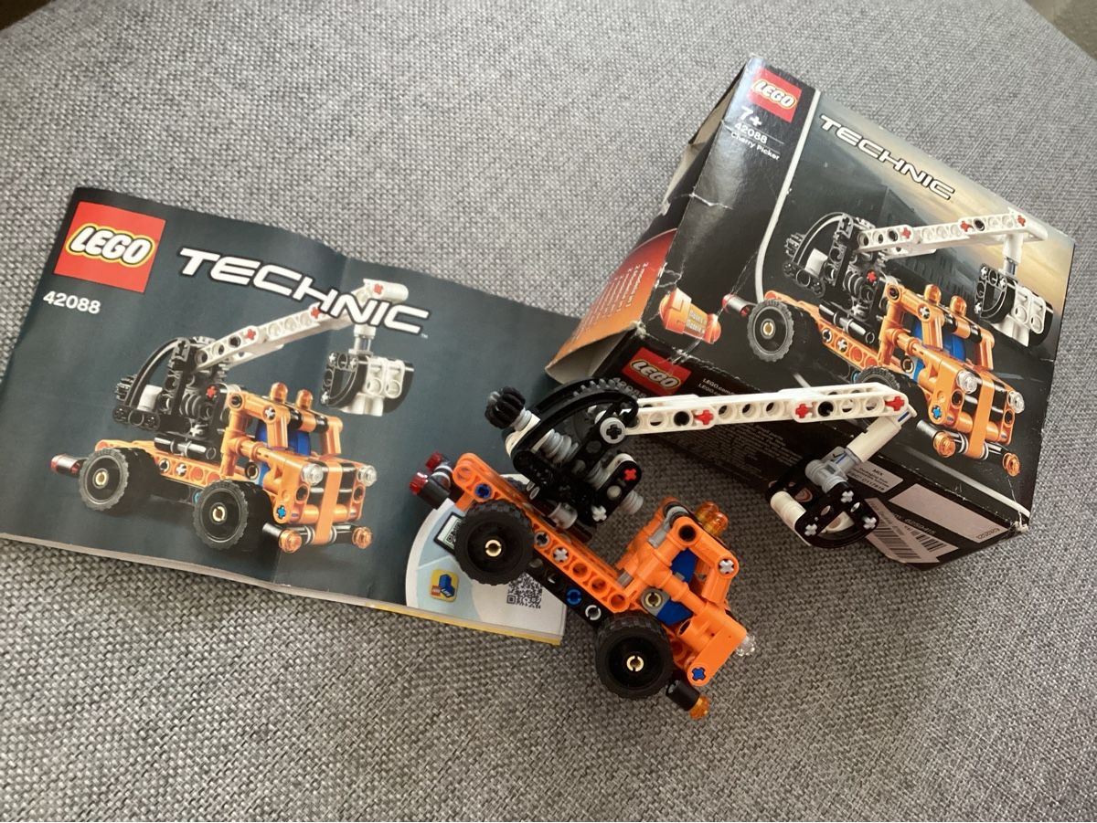 Lego Kit di costruzioni: Lego Technic 42088 Cherry Picker – Usato da Arbedo venduto da Teto77