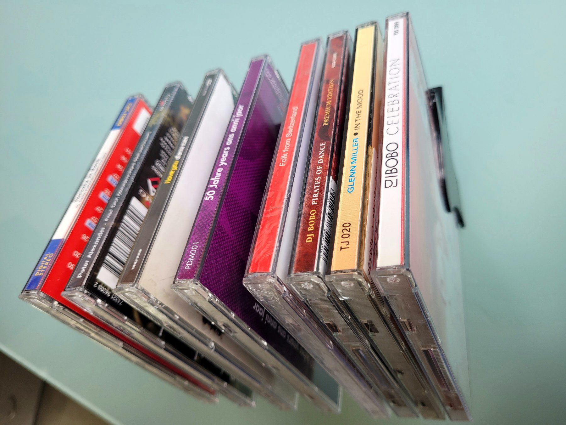CD: CD-Sammlung Diverse Interpreten - Glenn Miller, DJ Bobo,etc. – Usato da Hagendorn venduto da hagendorna 2