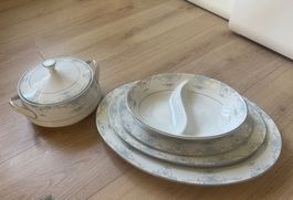 Set con decoro floreale blu 5 pezzi