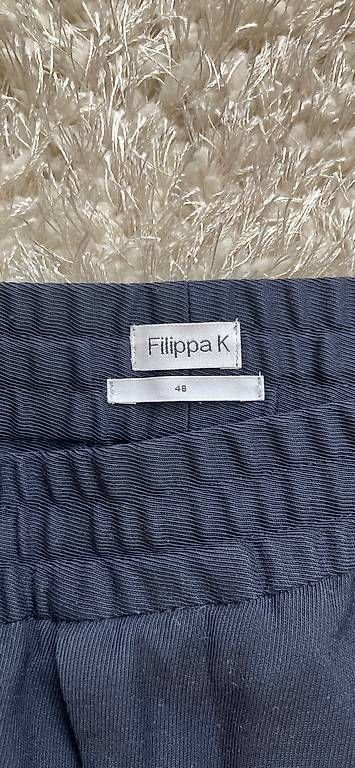 Filippa K Hosen: Filippa K - TERRY CROPPED TROUSER – Gebraucht aus Winterthur von BassmannB 2