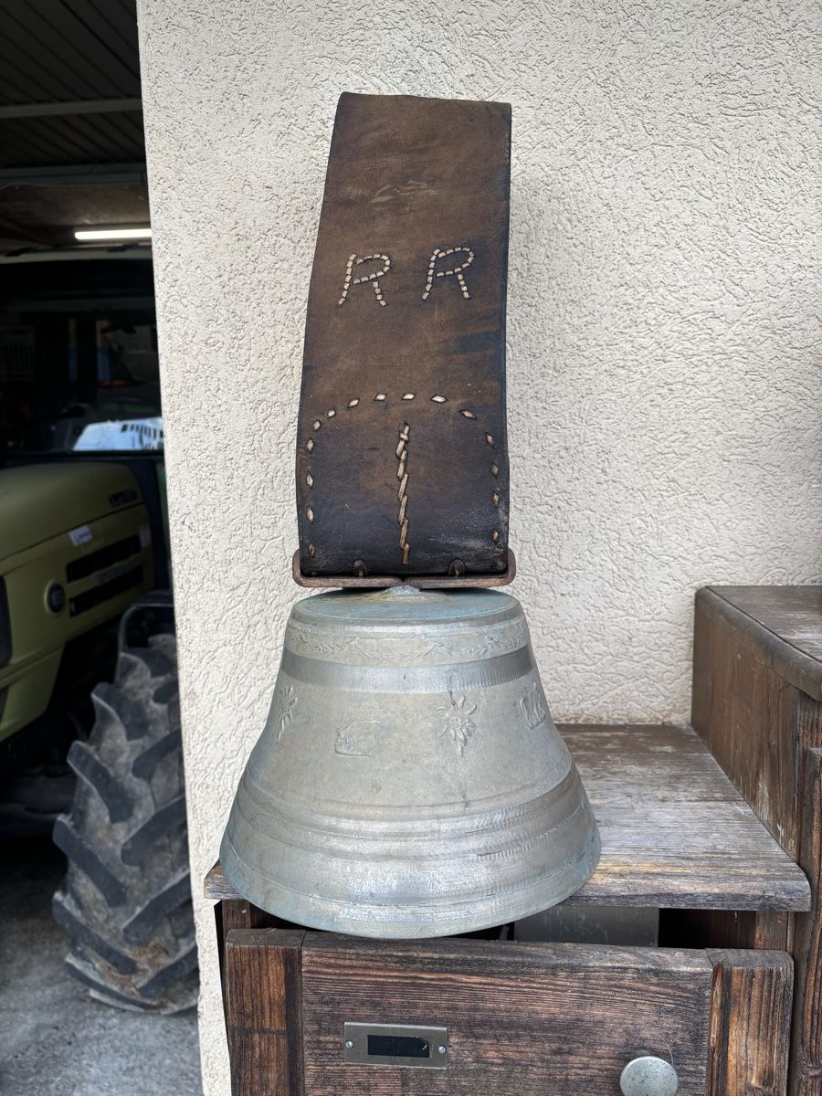 Glocken & Treicheln: Peter Berger Glocke – Gebraucht aus Schangnau von Roseggli82 5