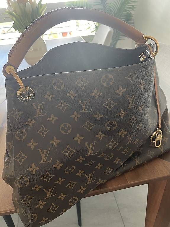 Louis Vuitton Borse da donna: Artsy Louis Vuitton Tasche – Usato da Adliswil venduto da kalifornien01 2