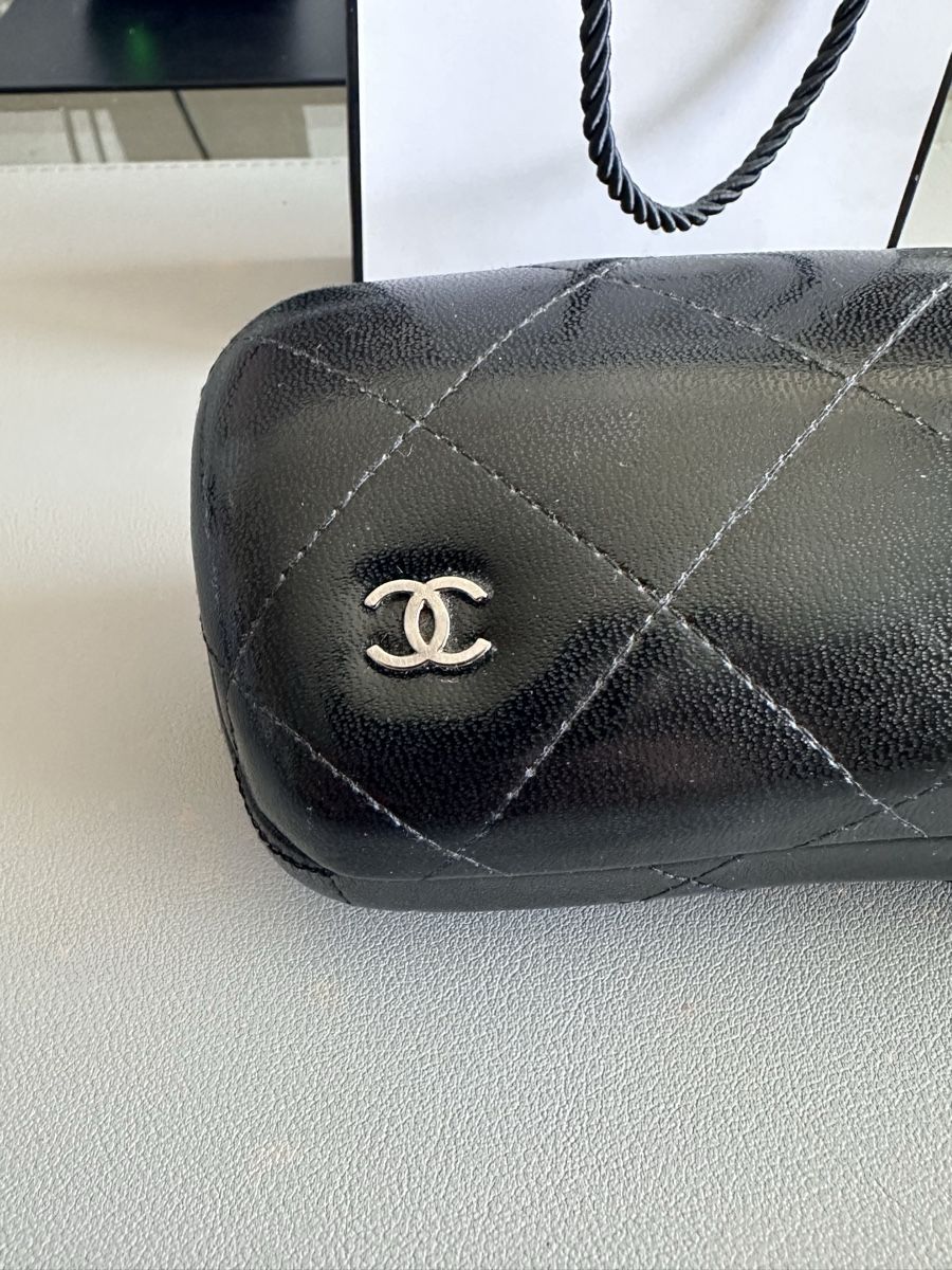 Chanel Sonstige Kleidung & Accessoires: CHANEL Brillenetui – Gebraucht aus Luzern von canunot 3