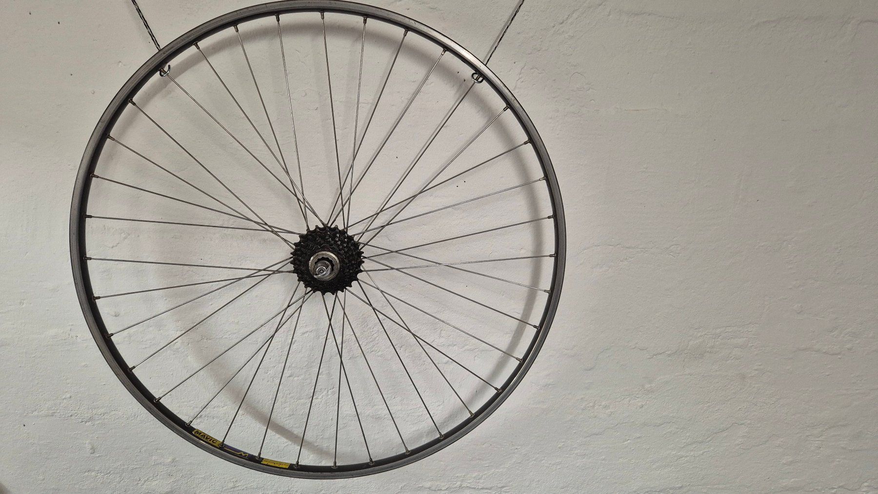Mavic Pneumatici & Ruote complete: Vintage Collé Rennvelo Hinterrad – Usato da Pratteln venduto da Igeli55