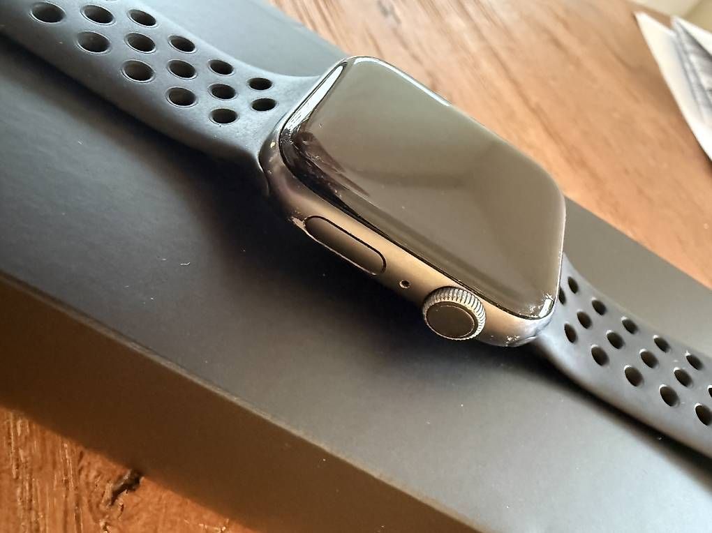 Smartwatch: Apple watch 6 Nike WLAN – Usato da Wilen b. Wollerau venduto da benelli08 2