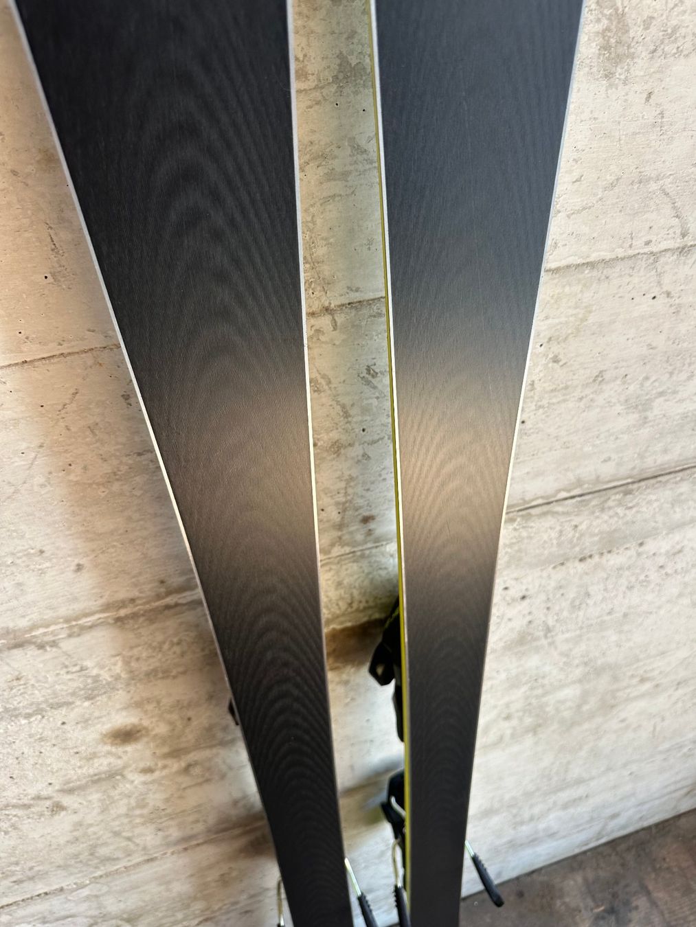 Fischer Skis: Fischer RC4 RCS Ski 170CM 2025 – Gebraucht aus Emmenbrücke von karkarkar 4