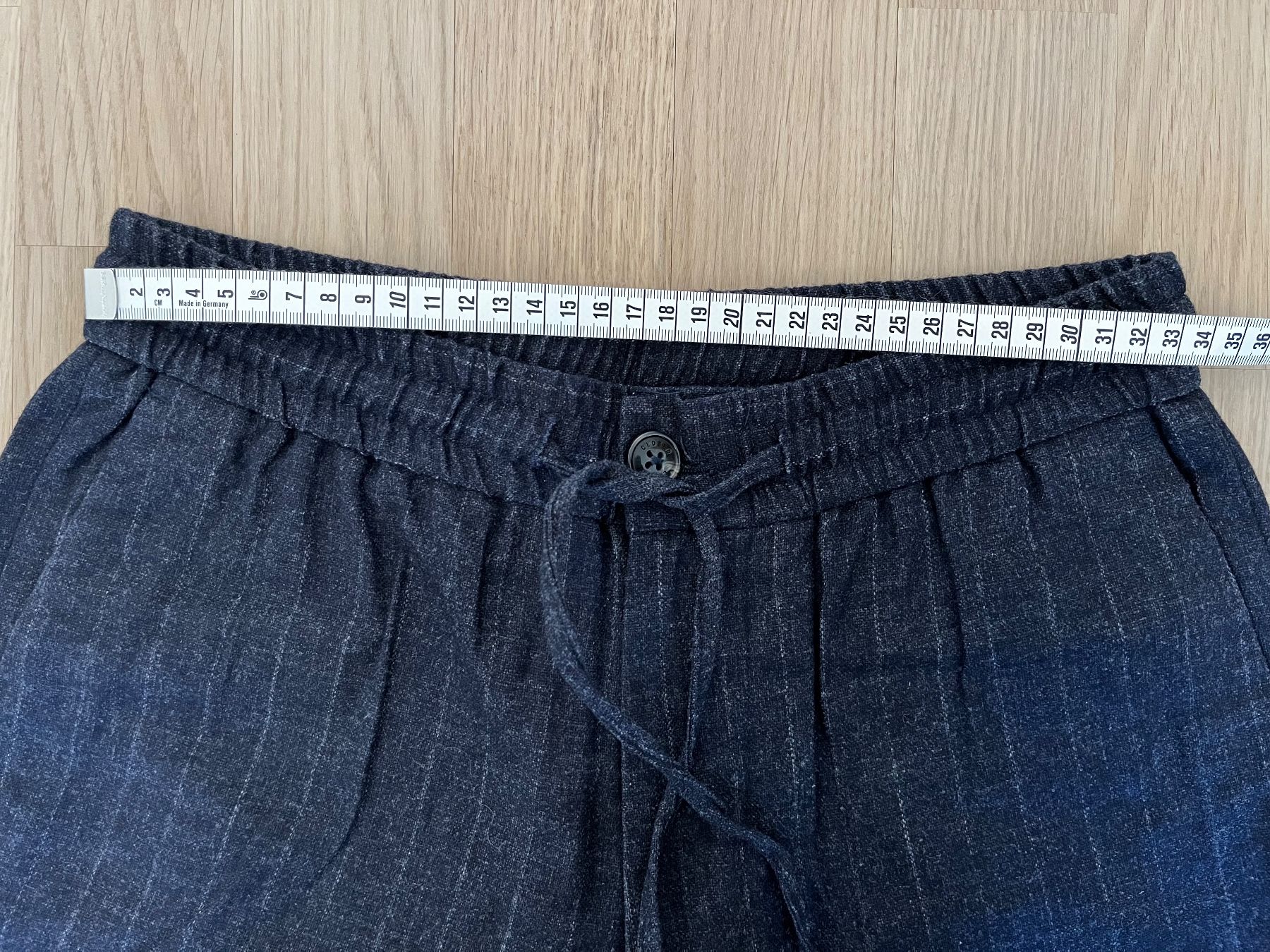 Closed Pantaloni: Woll Hose Closed – Usato da Cham venduto da sbr_7cmv 4