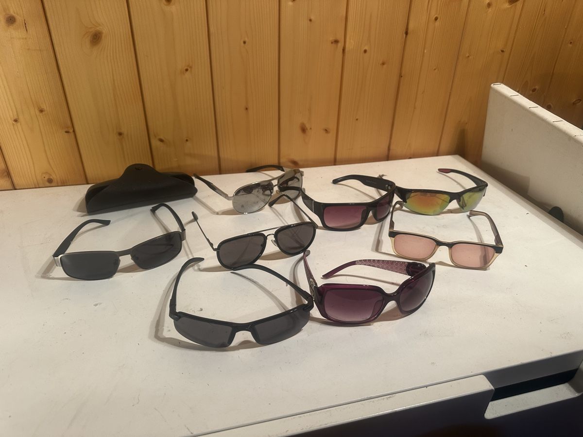 Occhiali & Lenti: Sonnenbrille – Usato da Dietikon venduto da moradi24