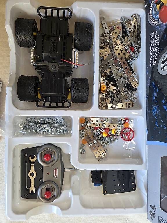 Kit di costruzioni: MAGICAL MODEL Véhicule de construction télécommandé – Usato da Cudrefin venduto da SimSone1 2