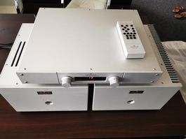 Goldmund SR8 Processor/preamplifier & 2x TELOS 153