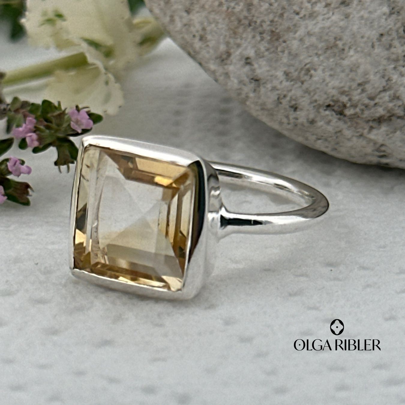 Olga Ribler Anelli: Citrin Silber Ring 925 Grösse 58 – Nuovo (secondo la descrizione) da Luzern venduto da Schmuckoutlet