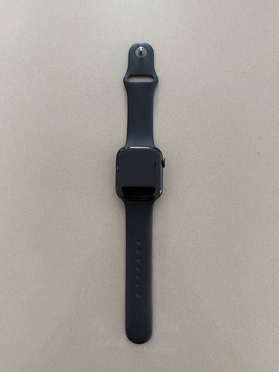 Smartwatch: Apple Watch Series 8 – D'occasion à Affoltern am Albis par MarkoCCN
