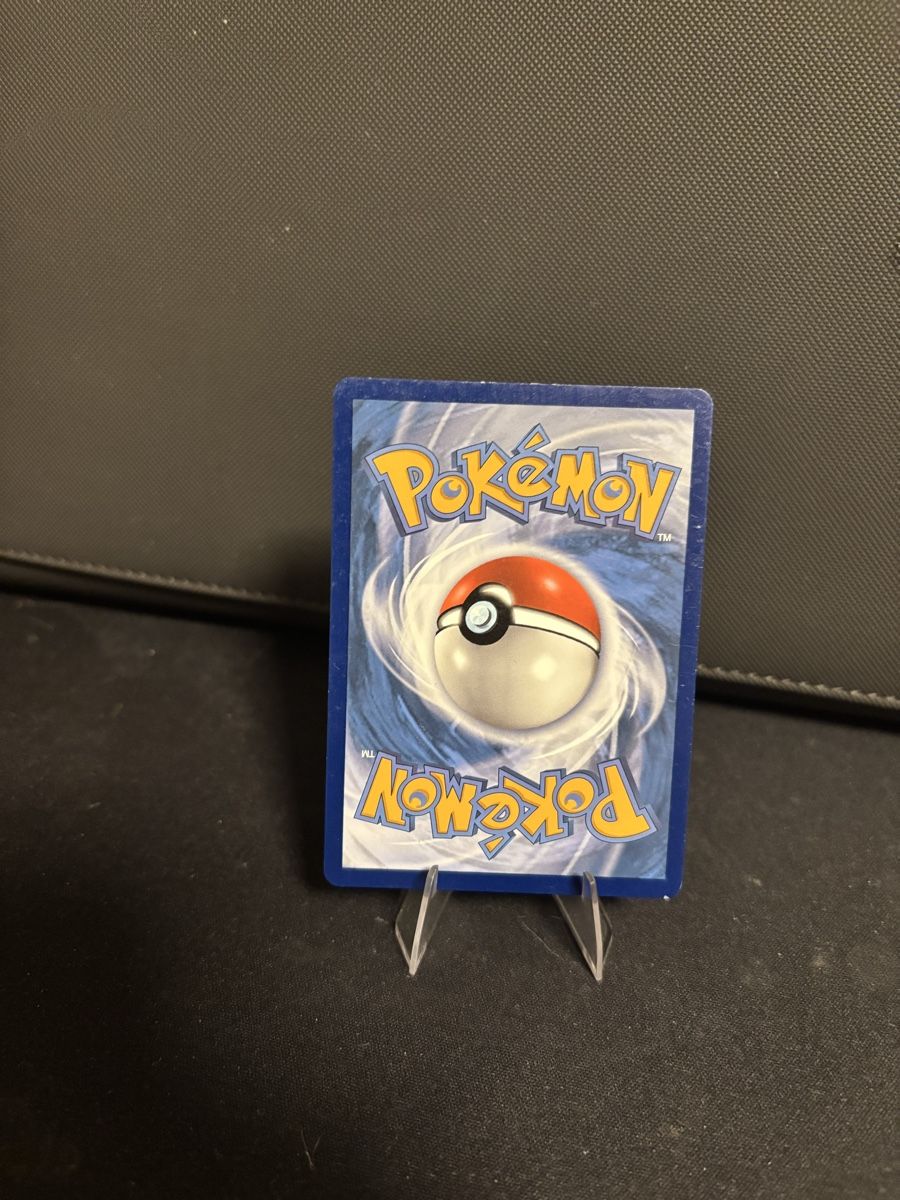 Pokémon Sammelbilder & Trading cards: Charizard Vmax English good condition  – Gebraucht aus St.Gallen von Xenia-1234 1