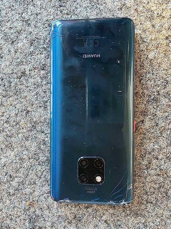 Telefoni cellulari / Smartphones: Huawei Mate 20 pro 128gb bleu – Usato da Bofflens venduto da Ygamekult0 1