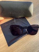 Balenciaga ORIGINAL sun glasses like new!