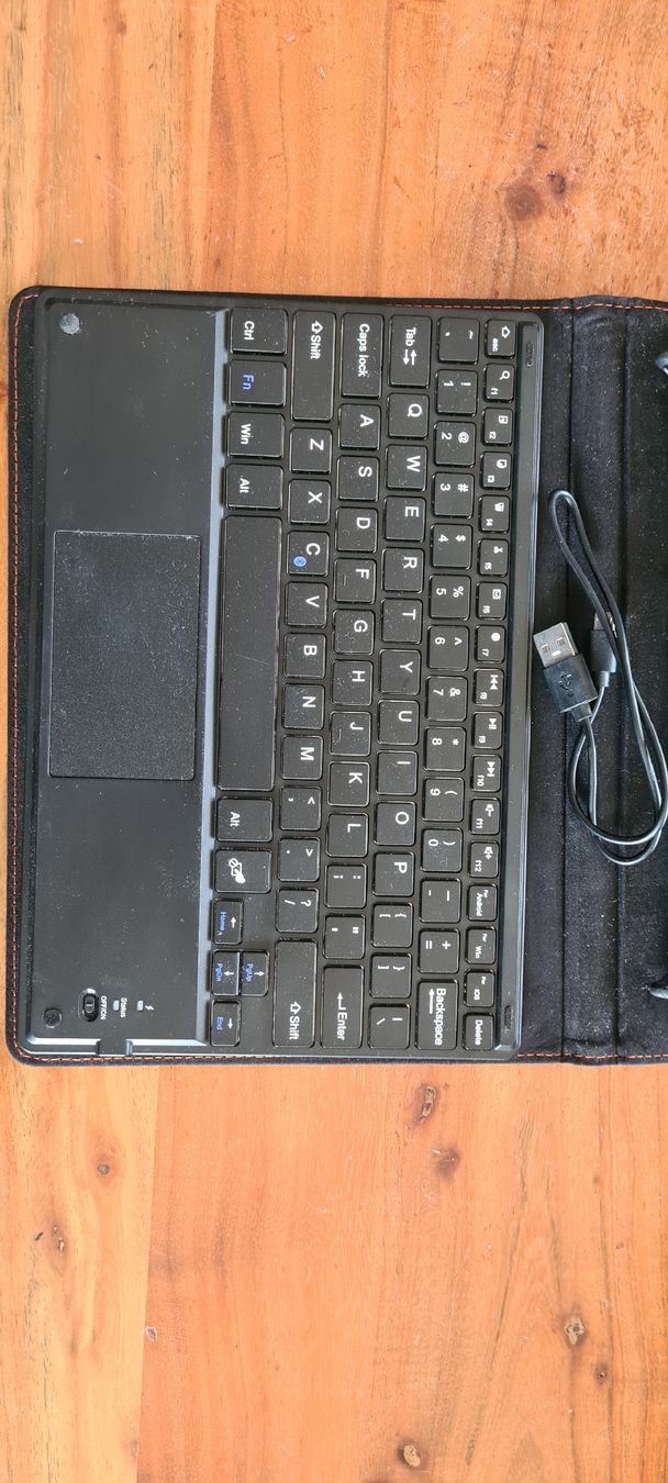 Tablet PC: TCL Tablet, 32 Go, avec clavier Bluetooth - Comme neuf! – Neu (gemäss Beschreibung) aus Lens von 1978lens 3