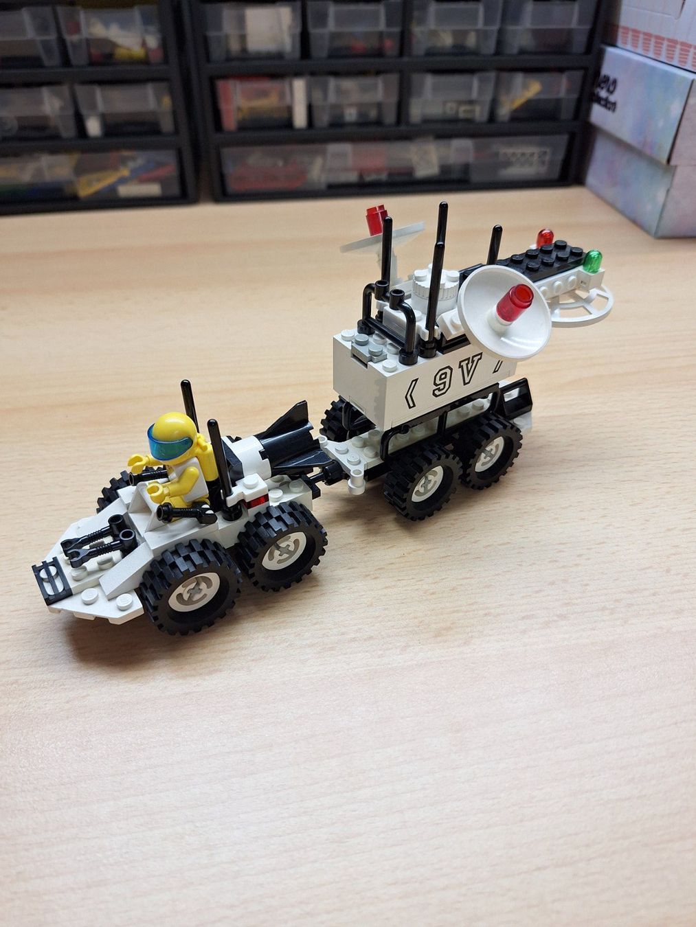 Legoland Kit di costruzioni: Lego 6770 Lunar Transport Patroller – Usato da Zürich venduto da Candid85 1