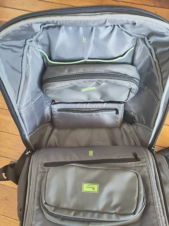 Zaini: Rucksack mit vielen Innentaschen – Nuovo (secondo la descrizione) da Zürich venduto da Hoernli123 3