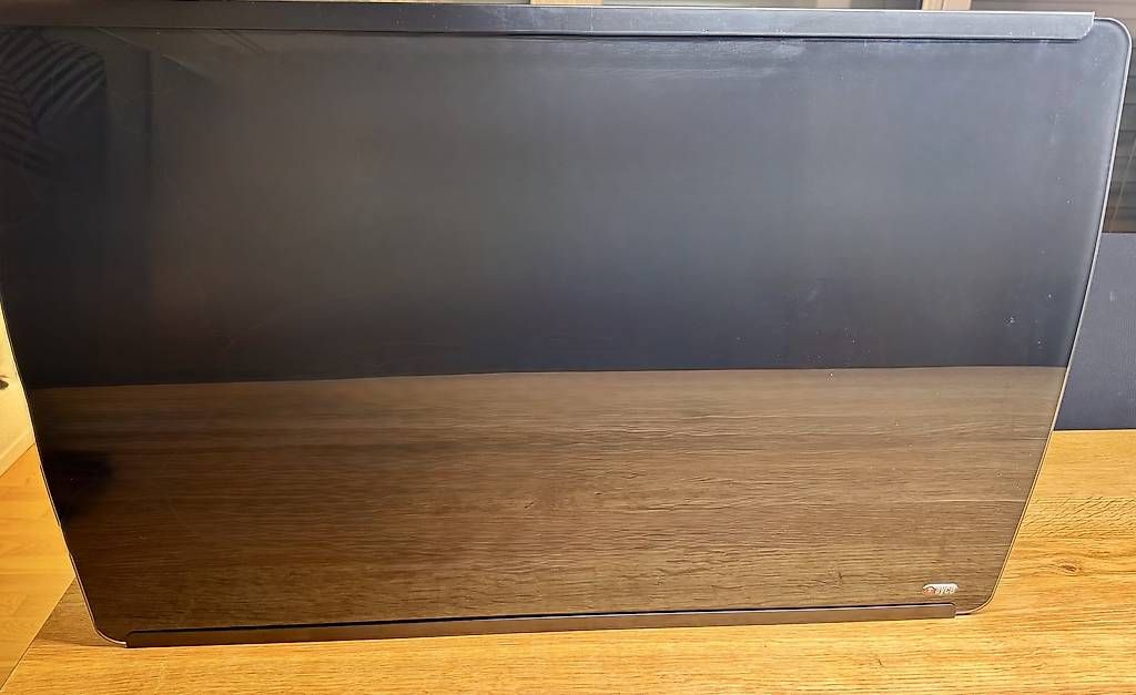 Radiatori: Glaspanel Heizer 1500W mit Digitalanzeige und Programmierung – Usato da Kriens venduto da ChristophS04