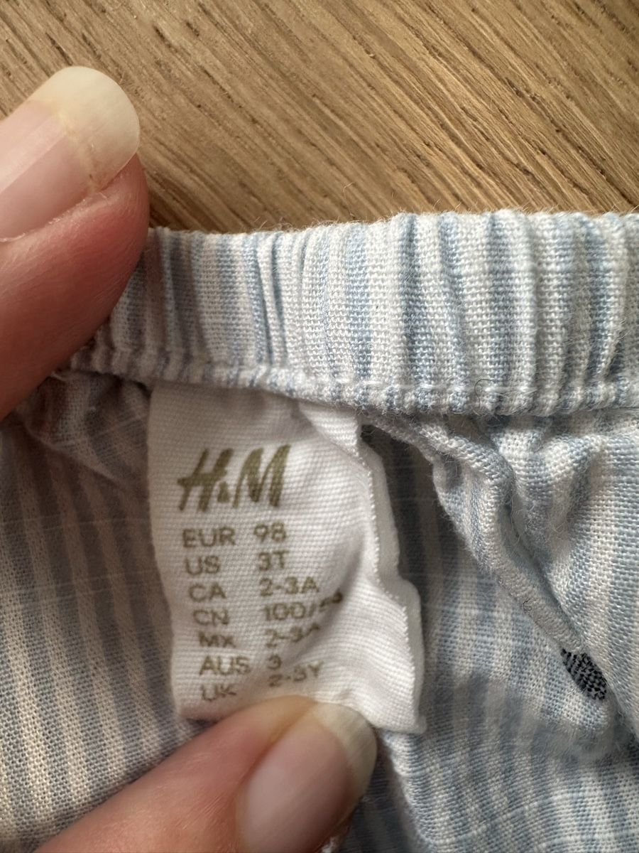 H&M Tute: Jumpsuit Mädchen Gr. 98 – Nuovo (secondo la descrizione) da Wädenswil venduto da Ktodat 2