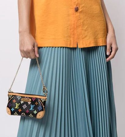 ❤️ Louis Vuitton Pochette Milla MM Multicolor