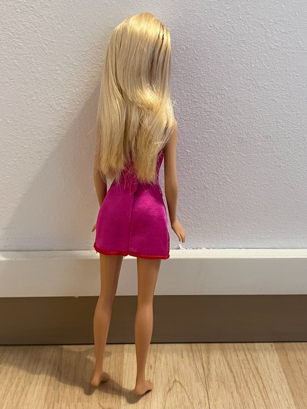 Bambole: Barbie mit tollem Kleid #38 – Usato da Wildegg venduto da Car-Mania 1