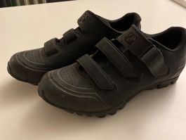 Rennradschuhe / Veloschuh Damen Gr.39 Schwarz