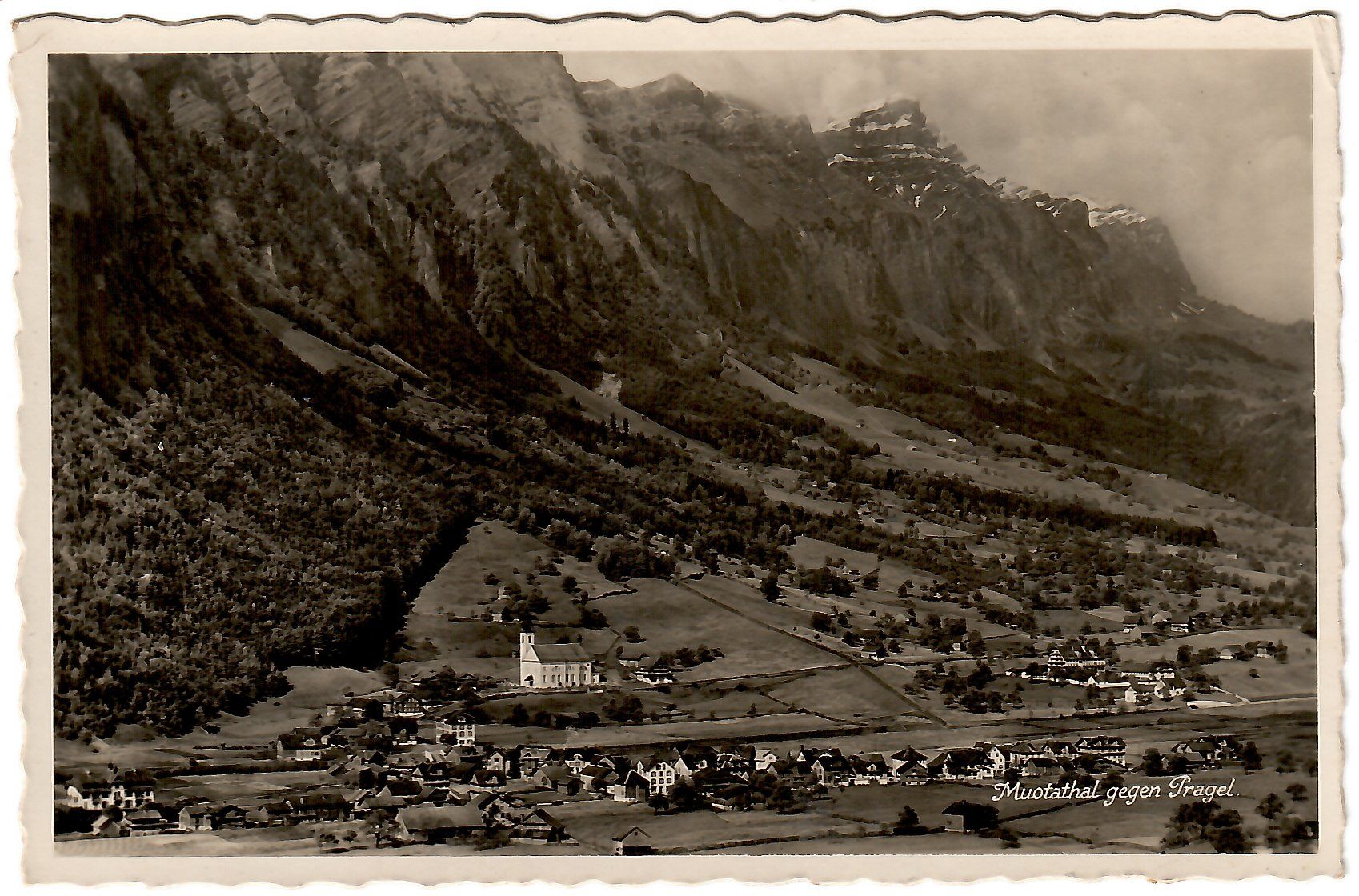 Cartoline postali: Ansichtskarte  Muotathal gegen Pragel – Usato da Kerns venduto da etma3