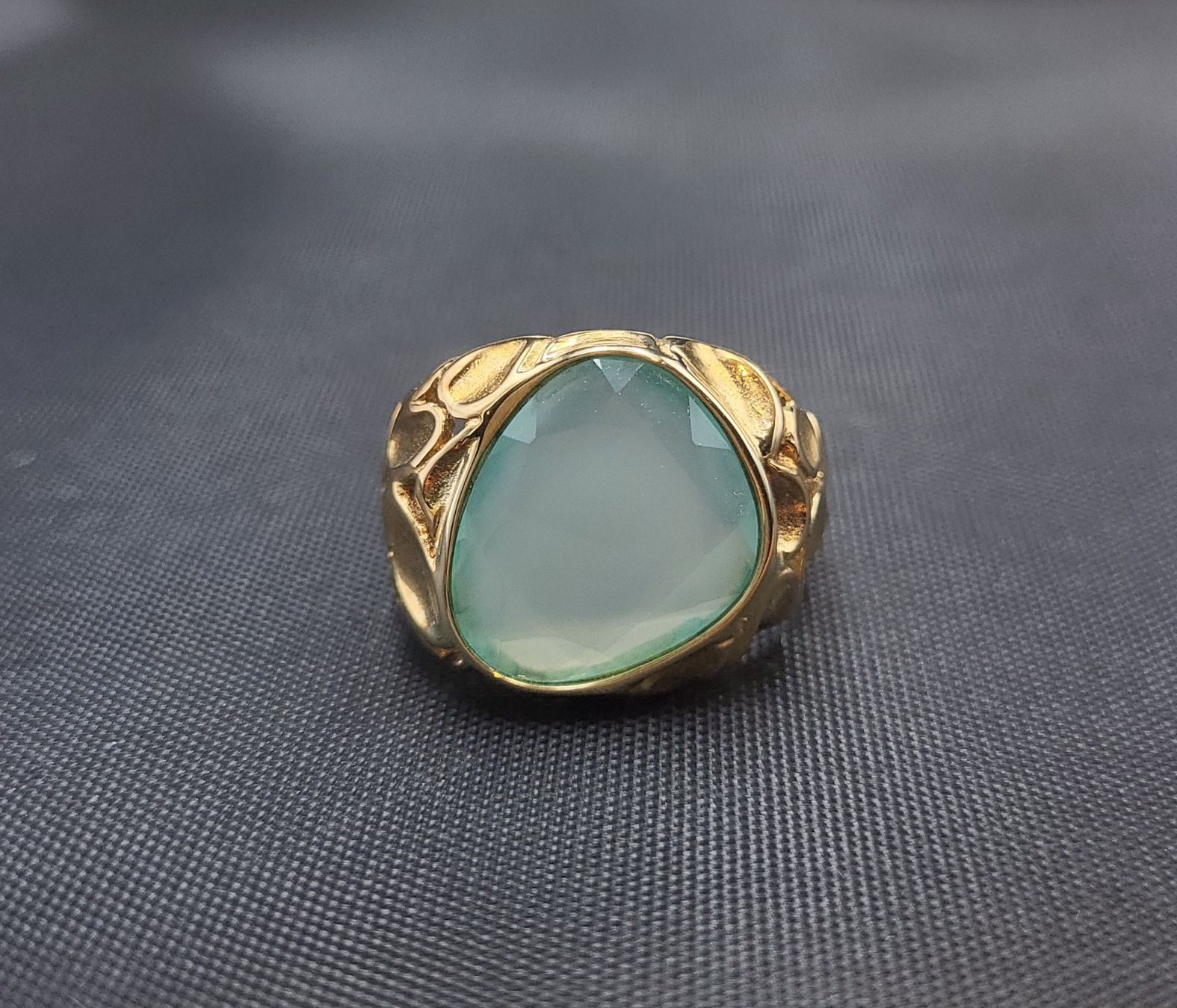 Anelli: 375 Vintage Massiv Gold Ring Mit Stein – Usato da Wald ZH venduto da Dasilver 2