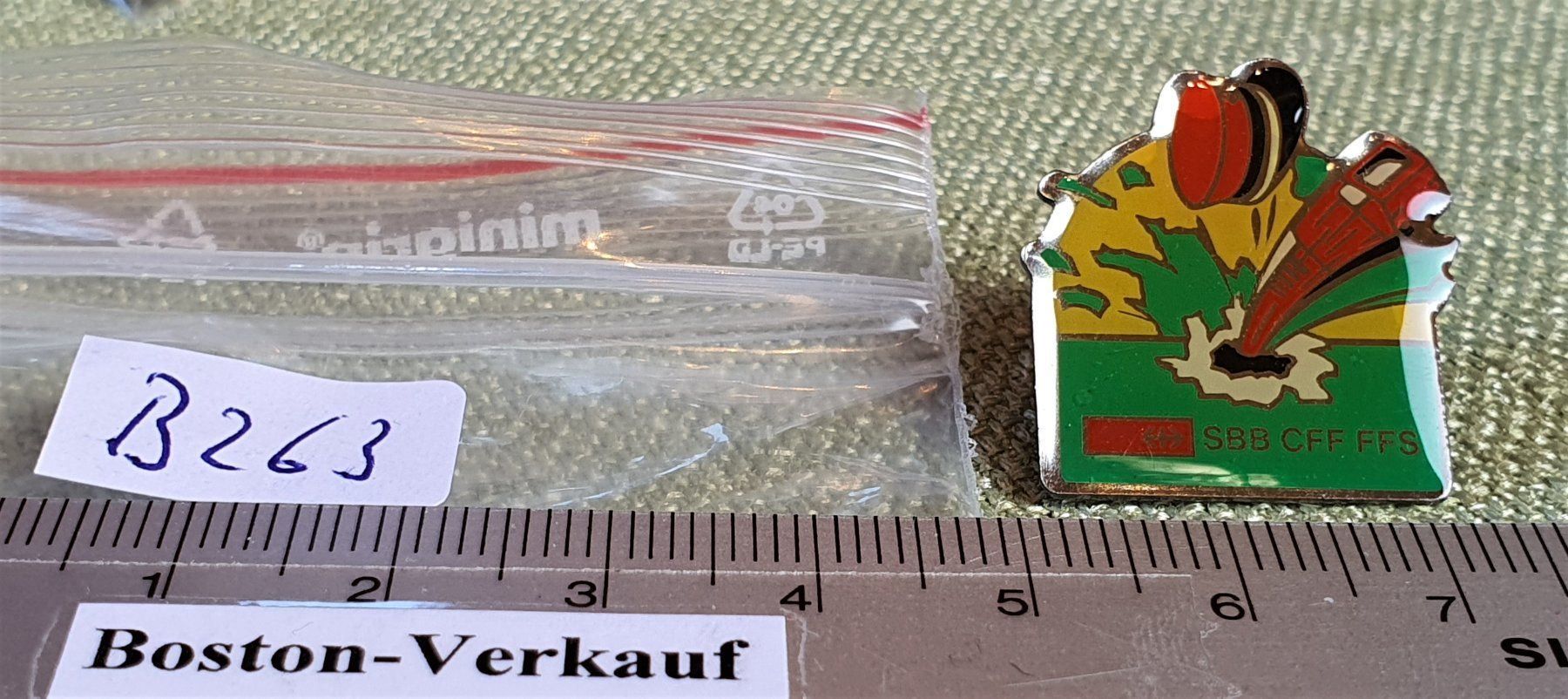 Pins: B263 - Pin SBB CFF FFS Zug Hut Schweiz – Gebraucht aus Reinach BL von Boston-Verkauf 3