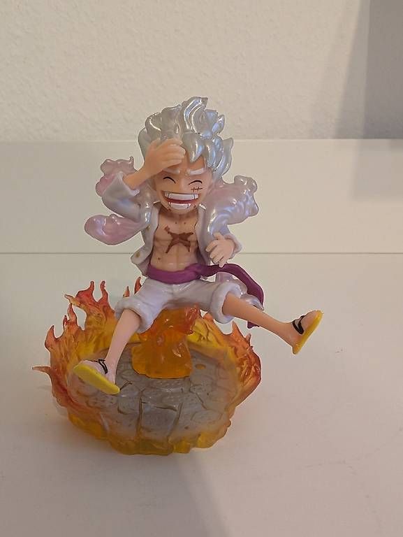 Statuette: One Piece Figur Gear 5 top Zustand – Usato da Wangen b. Olten venduto da kim_x9zn