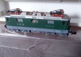 Arnold Serie 2 Re 4 / 4 II CFF SBB - Spur N - mit Verpackung