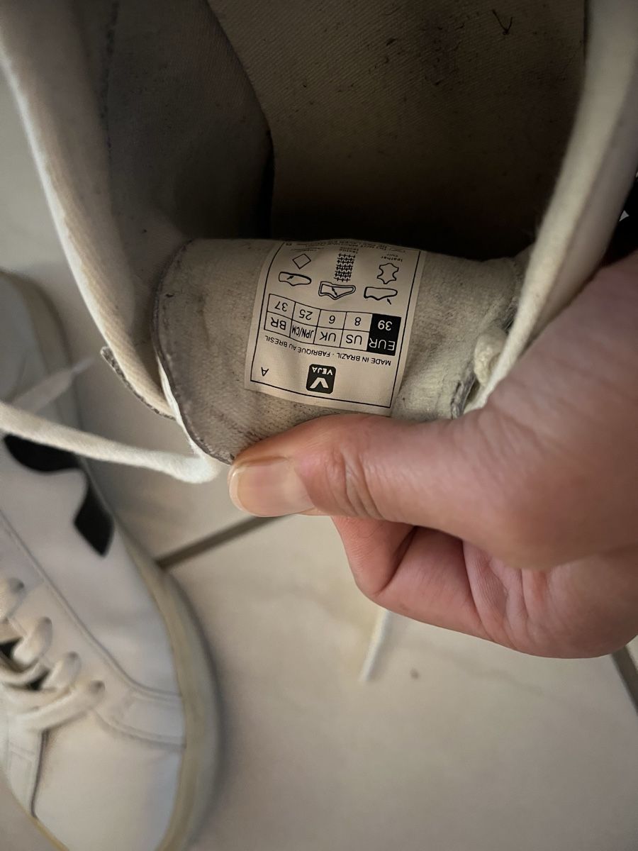Veja Scarpe da donna: Veja Schuhe – Nuovo (secondo la descrizione) da Zürich venduto da glennie 2