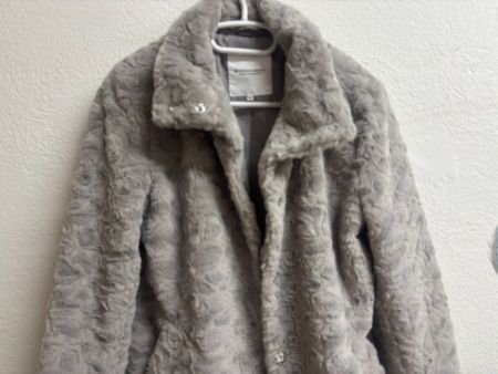 Wintermantel Kunstfell warm und weich, Grösse XS