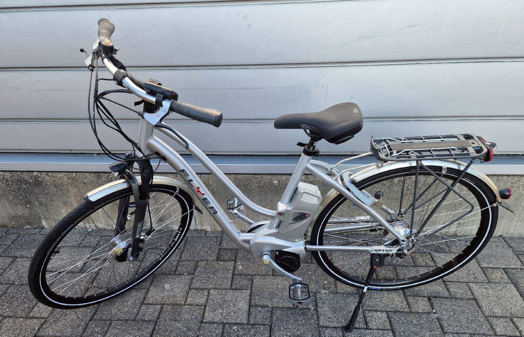 Flyer Biciclette: E-Bike Flyer 26V mit 2620 km Gute Zustand – Usato da Oberuzwil venduto da SpigEbike