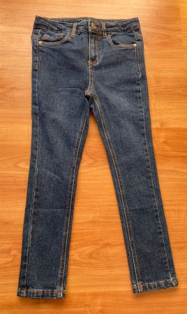 Neue Kinder Jeans - 122 (6 - 7 jährig)