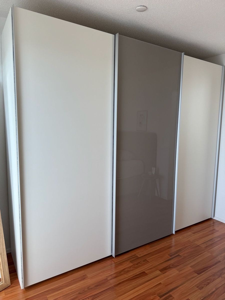 Schränke: Schwebetürschrank  – Gebraucht aus Hägendorf von MiriamC01 2