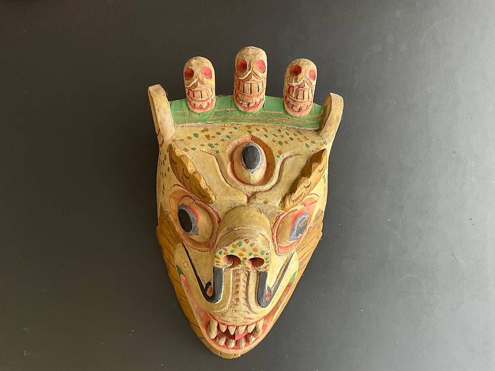 Sonstige Antiquitäten & Kunst: Holzmasken indonesische Schnitzerei – Gebraucht aus Ebnat-Kappel von Chantalle 3