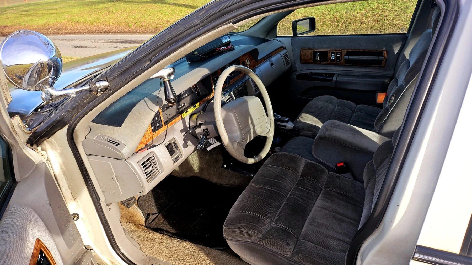 Chevrolet Automobili: CHEVROLET Caprice 5.0 Classic ABS Polizeiauto LAPD – Usato da Cressier FR venduto da Rzmstar 6