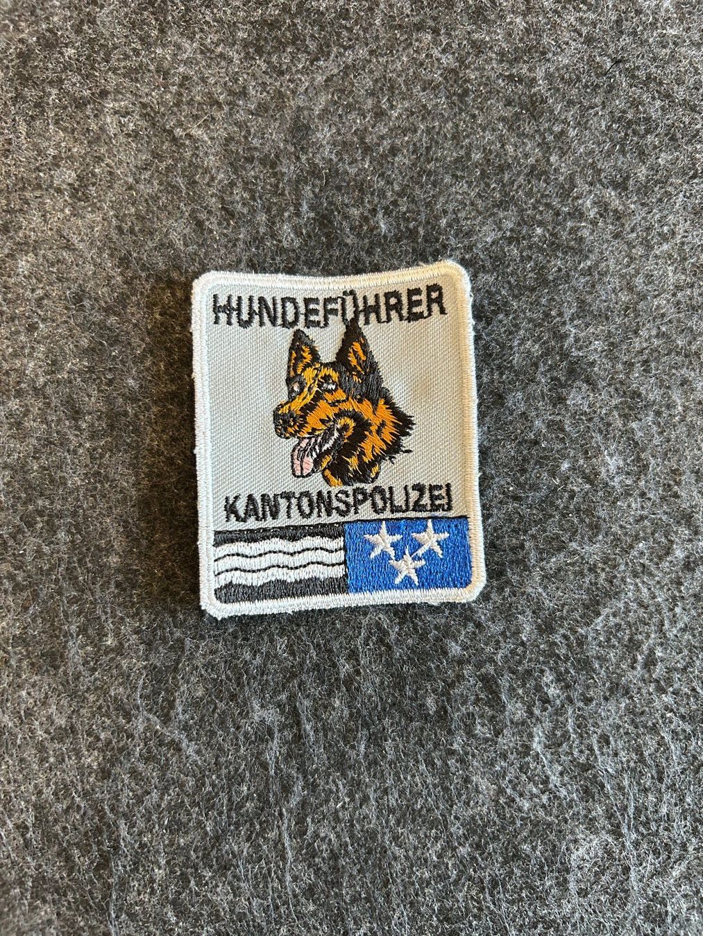 Placchette & Badge: Patch, AG, Hundeführer Kantonspolizei Aargau (alt) – Usato da Berikon venduto da DGC-1995
