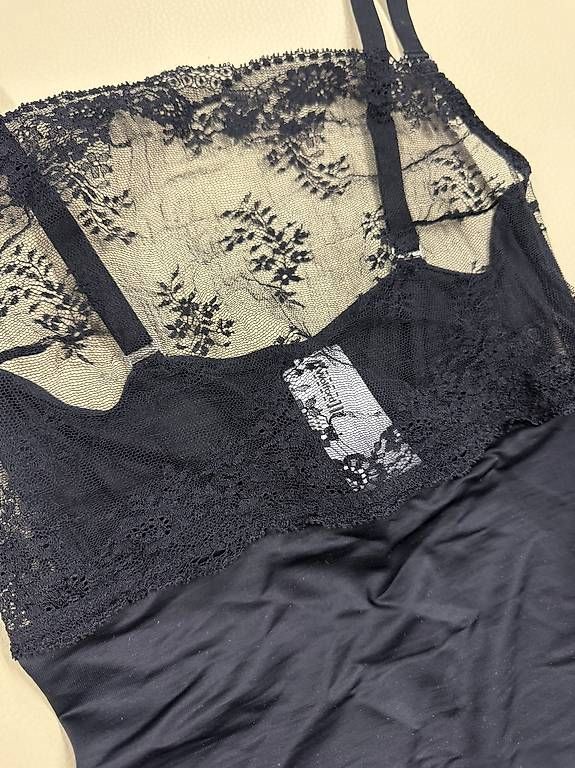 Sonstige Unterwäsche: Wolford Shape wear GR S – Gebraucht aus Dübendorf von lilasonderbar 1
