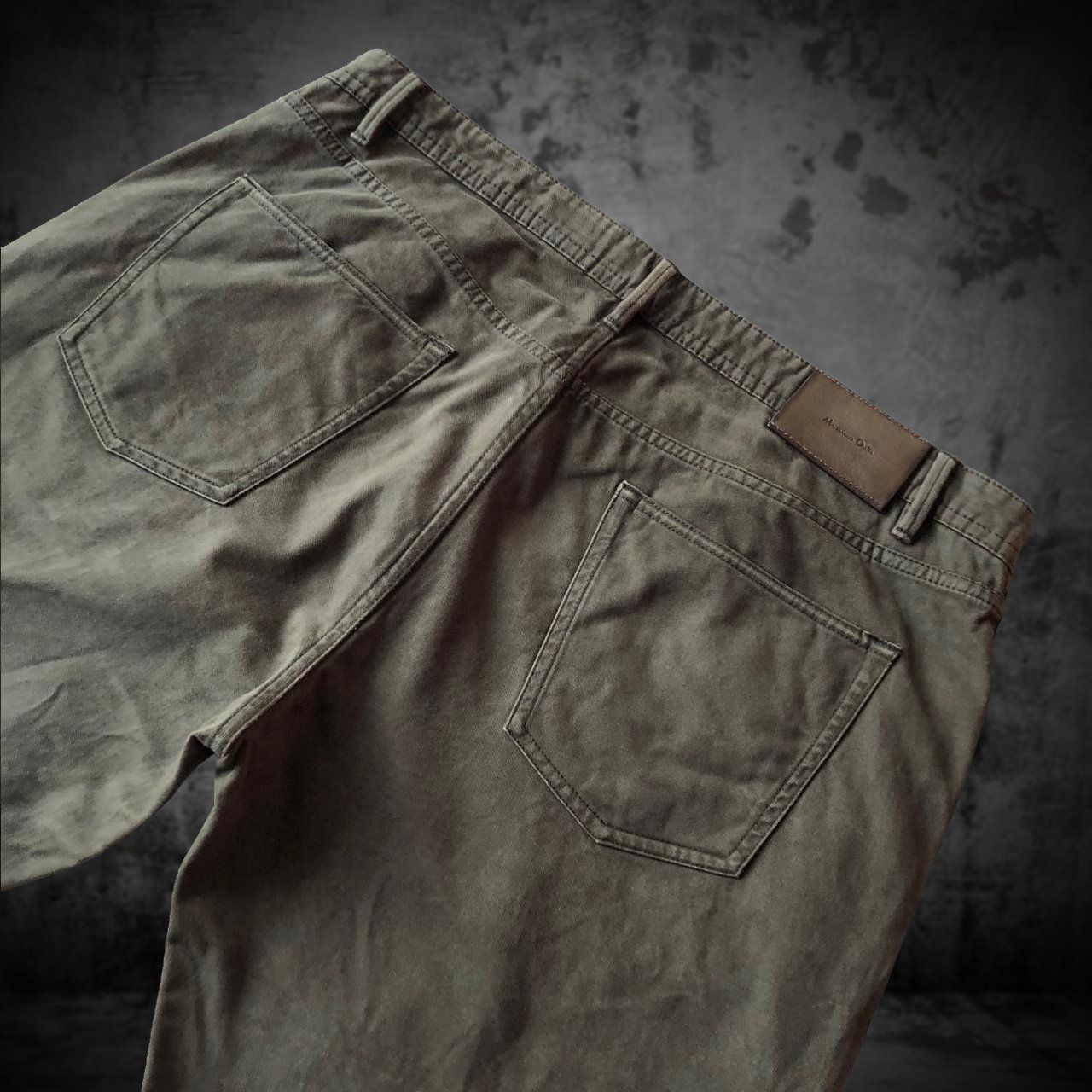 Massimo Dutti Pantaloni: Pants Massimo Dutti Slim Fit Kaki Men 36 – Usato da Genève venduto da ang_7j7j 3