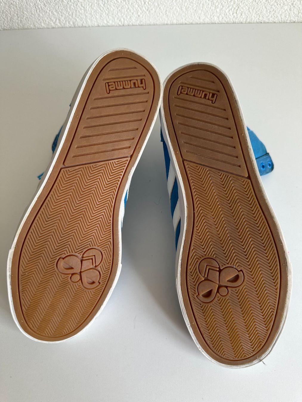 Hummel Herrenschuhe: Hummel Schuhe blau / Grösse 41 – Gebraucht aus Zürich von anporio 4