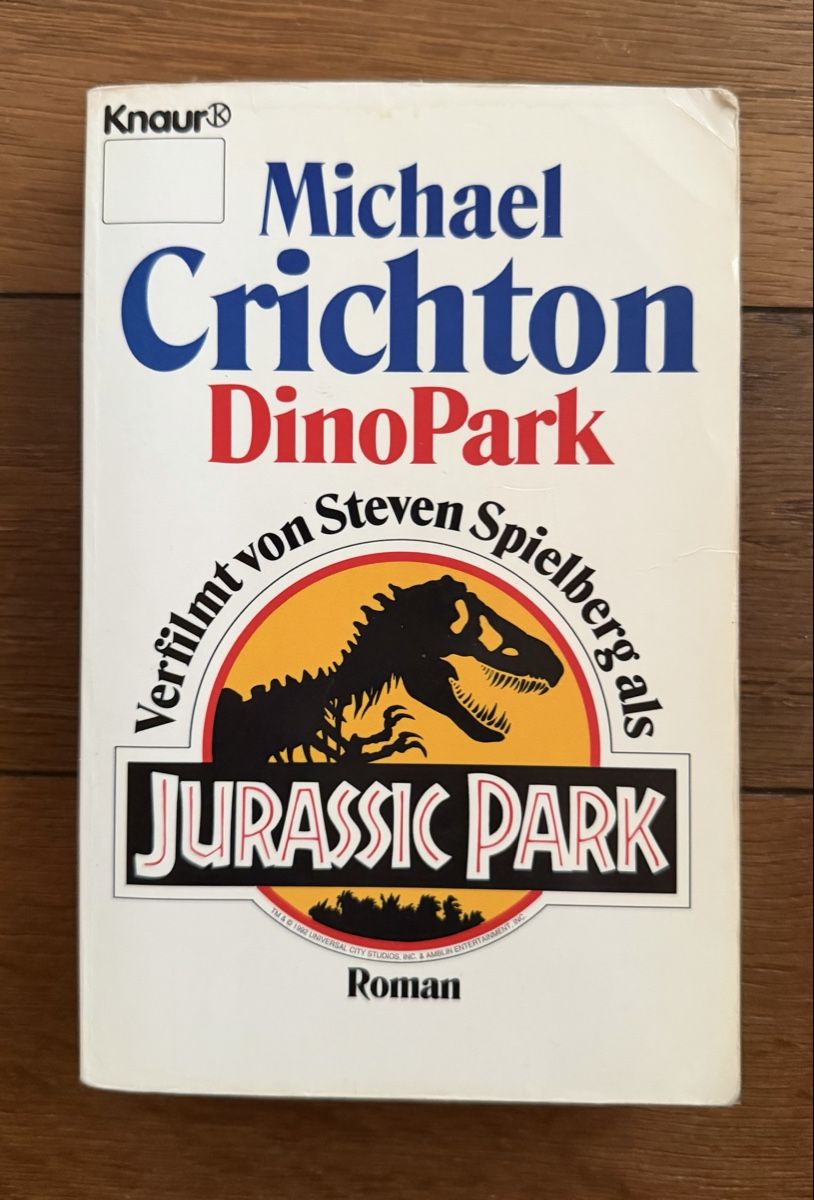 Livres: DinoPark - Michael Crichton – D'occasion à Moosseedorf par smushpuff