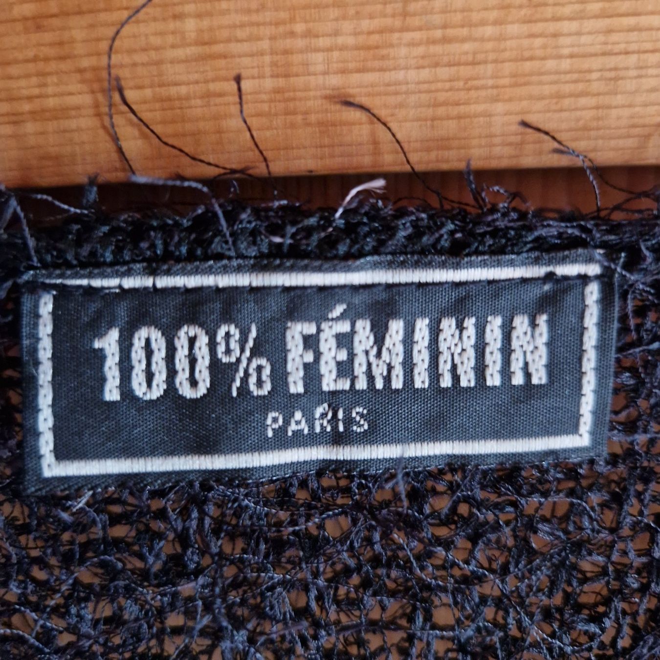 Giacche: Jacke schwarz von feminin, "Federkleid" – Usato da Rüti ZH venduto da Gigelisuppe 2