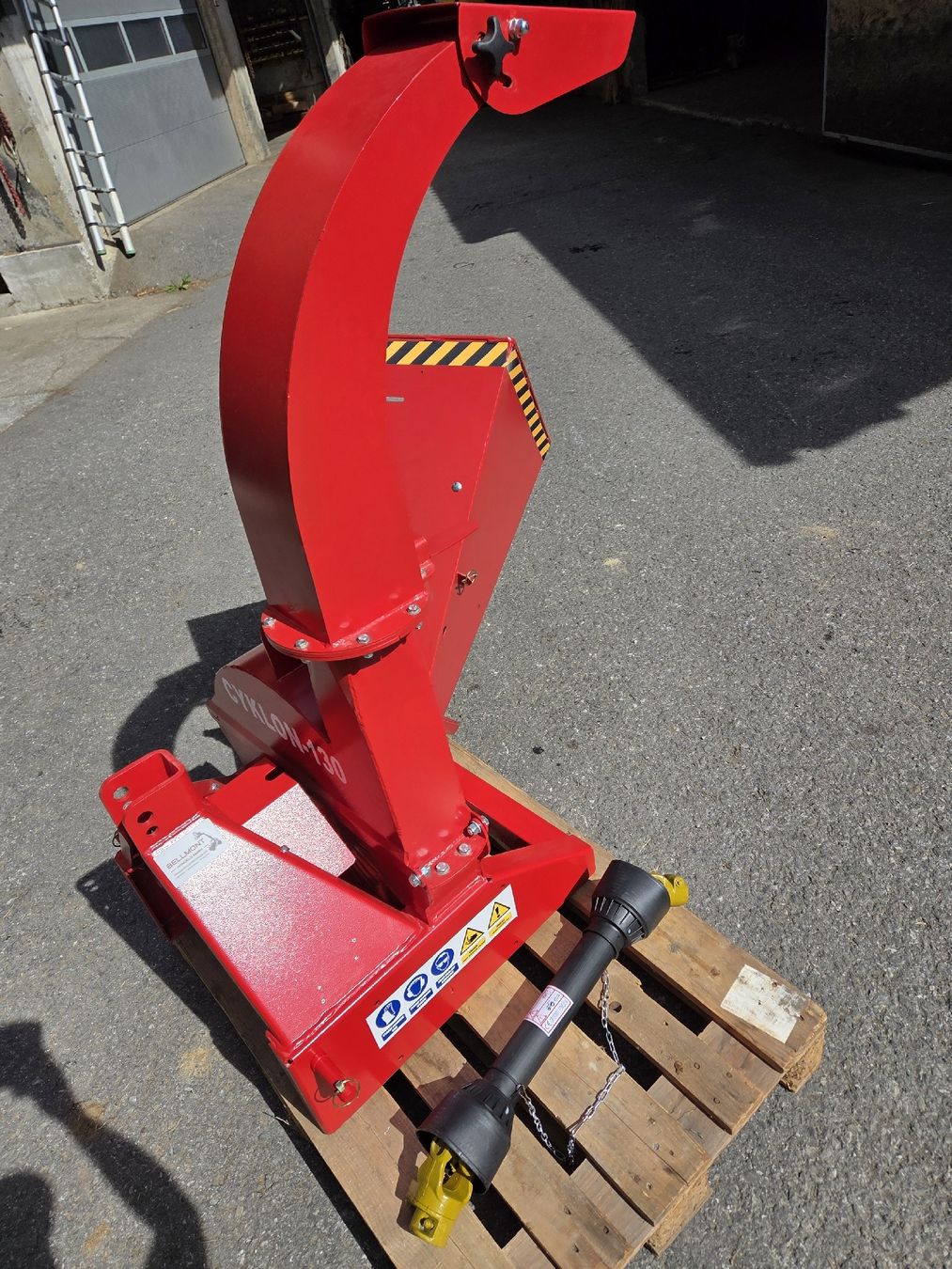 Häcksler: Holzhacker, Holzhäcksler – Neu (gemäss Beschreibung) aus Unteriberg von Prinz011 1